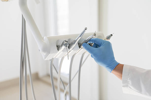 24/7 Emergency Tooth Extraction experts in Pleasant Ridge, MI